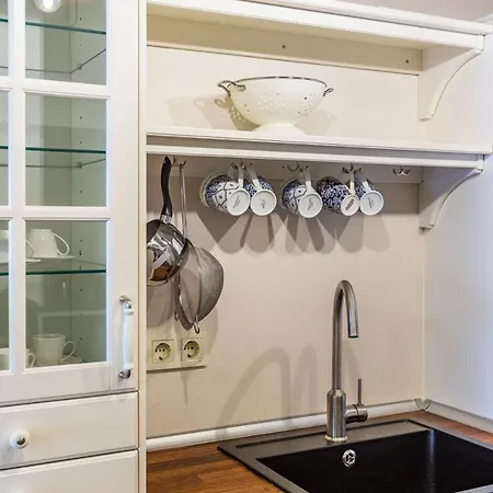 Central And Stylish Flat In The Heart Of Beyoglu Apartment