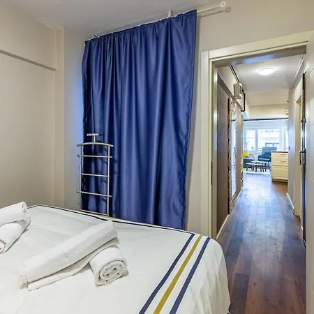 Central And Stylish Flat In The Heart Of Beyoglu Apartment